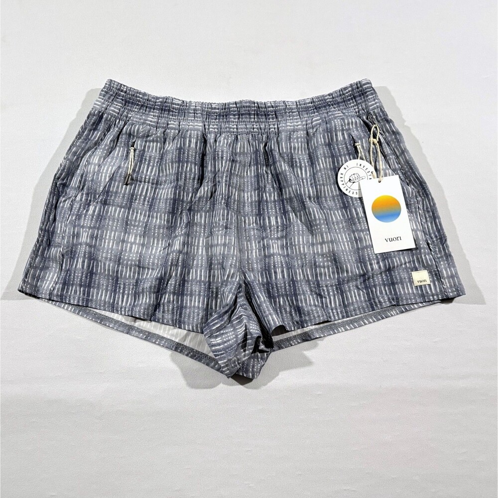 Vuori Women’s Grey Patterned Performance Shorts